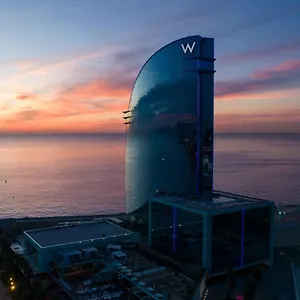 W ホテル